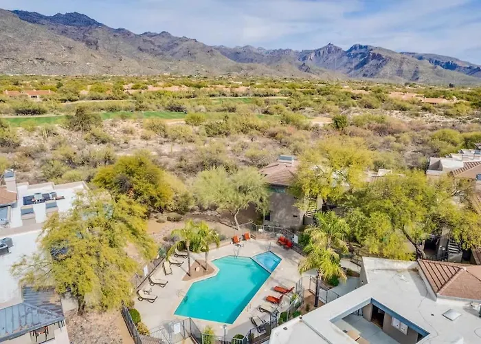 Holiday home Sanctuary Escape With Heated Pools & Views