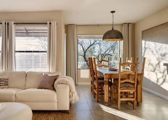 Holiday home Sanctuary Escape With Heated Pools & Views Tucson