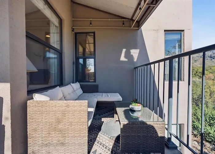 Holiday home Sanctuary Escape With Heated Pools & Views